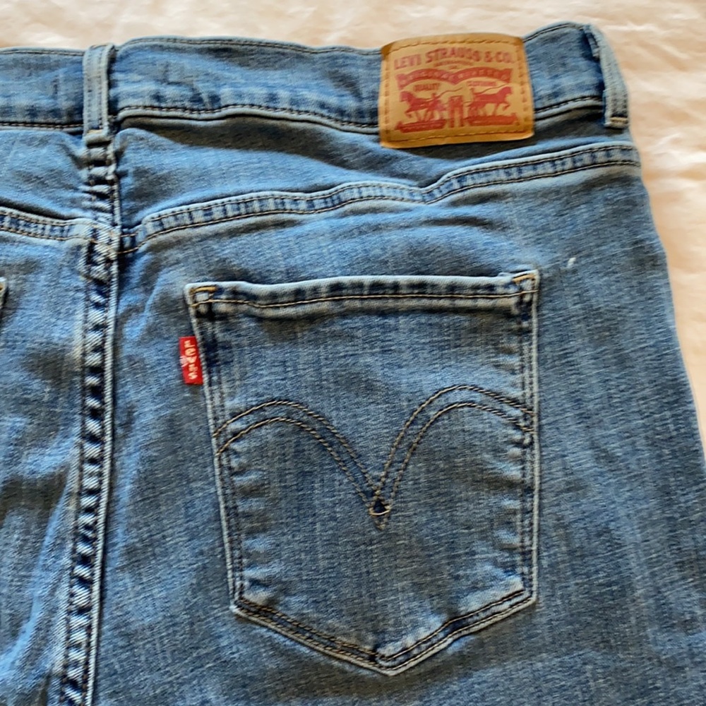 Levi’s, classic straight, size 16 jeans